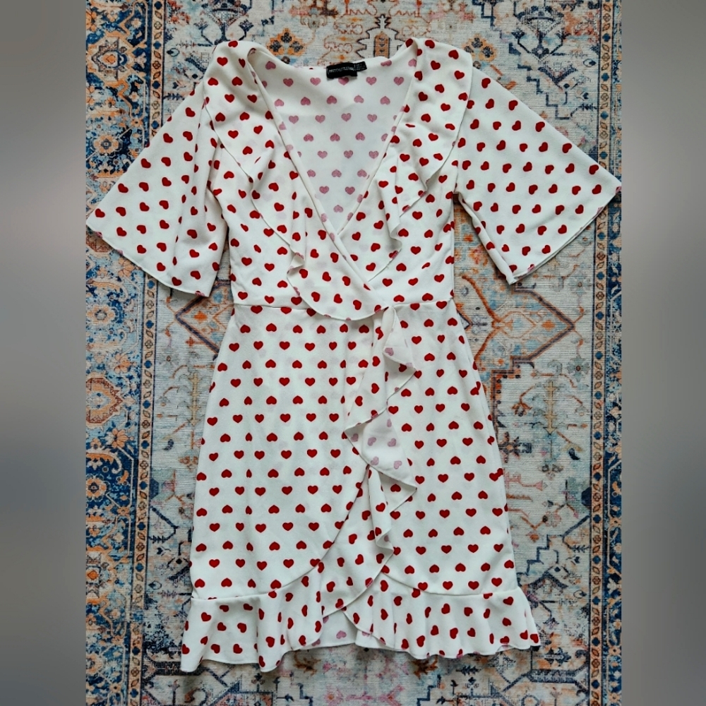 Pre-loved mini dress, pretty little things, size small, white with red hearts